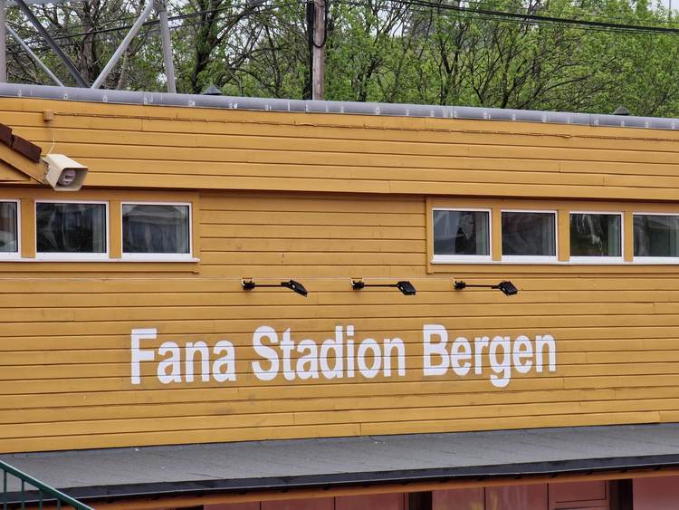 Velkommen til Fana Stadion